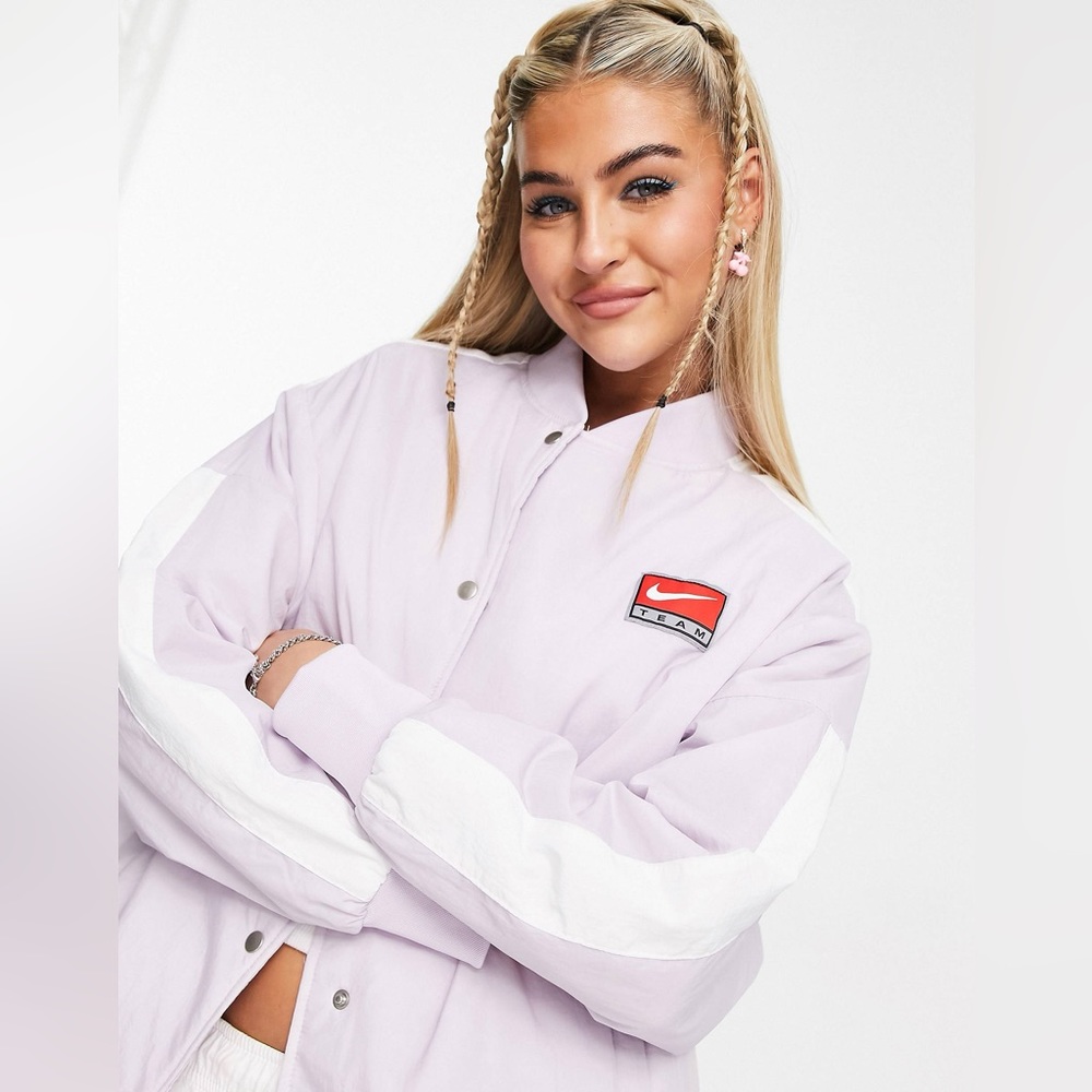 Nike Team jacket in lilac, size M